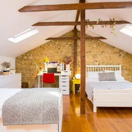 Dafundo-fabulous Duplex Near River Lisbon Ac For 8 Apartment