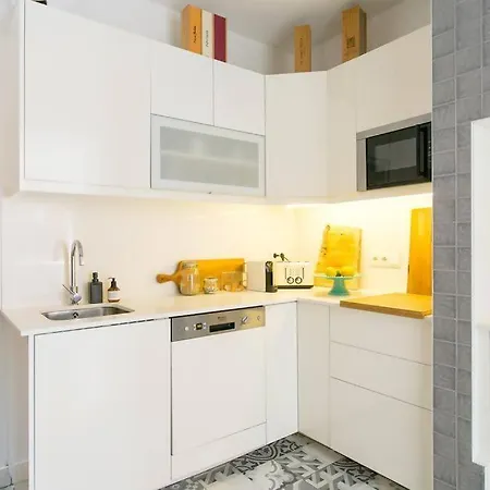 Dafundo-fabulous Duplex Near River Lisbon Ac For 8 Apartment